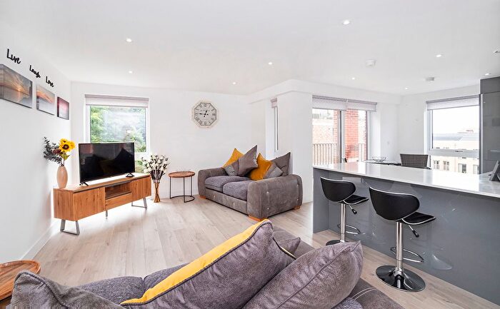 2 Bedroom Flat To Rent In Medallion House, York, YO23