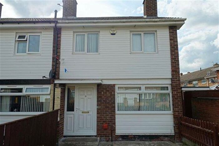 3 Bedroom End Of Terrace House To Rent In Muirfield Way, Middlesbrough, TS4