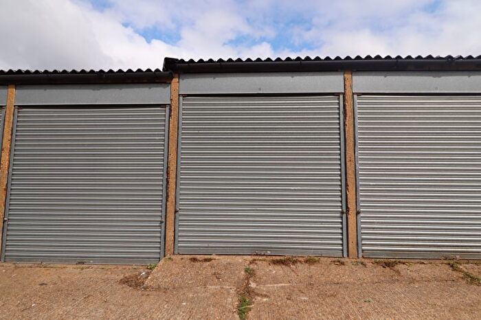 Garage / Parking To Rent In - Tennyson Drive, Basildon, SS13