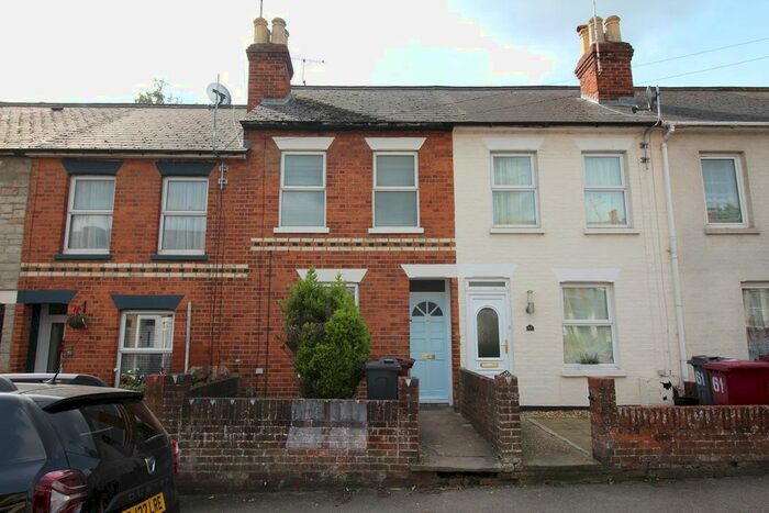 2 Bedroom Terraced House To Rent In Sherwood Street, Reading, RG30