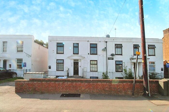 1 Bedroom Flat To Rent In Paynes Road, Southampton, Hampshire, SO15
