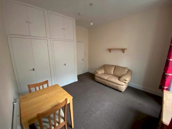 1 Bedroom Flat To Rent In Rosefield Street, Dundee, DD1