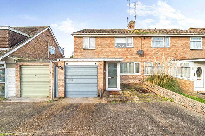 3 Bedroom Semi-Detached House For Sale In Woodford Close, Clacton-on-Sea, Essex, CO15
