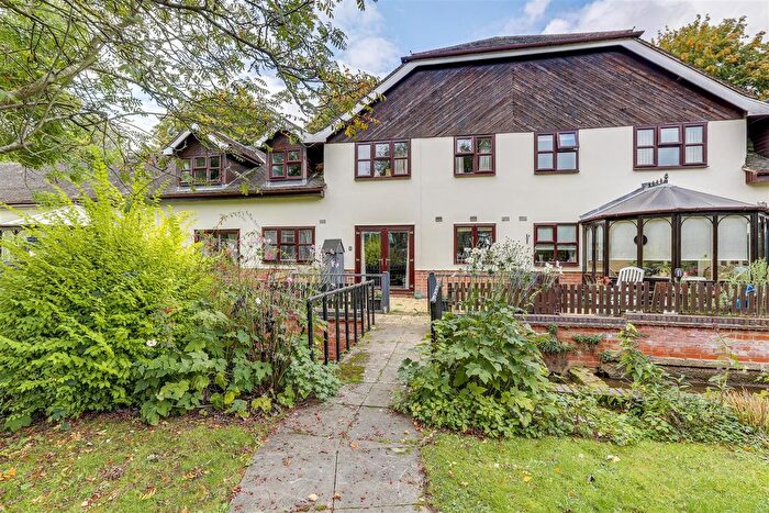 2 Bedroom Flat For Sale In Maple Cottages, Risley, Derbyshire, DE72