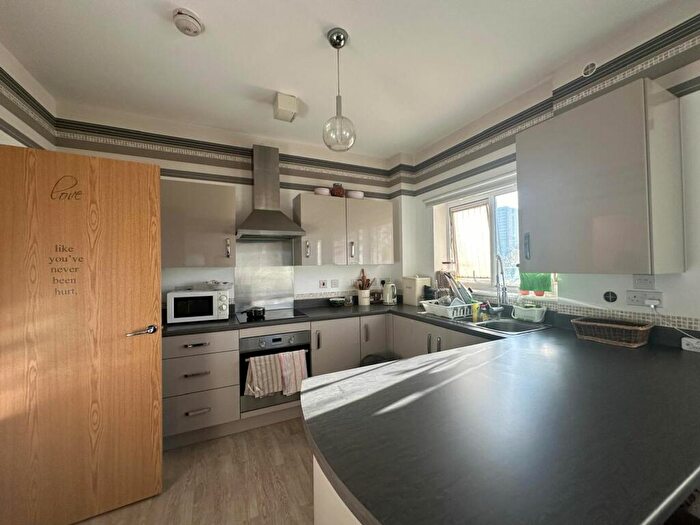 2 Bedroom Apartment To Rent In Copper Dome Mews, The Da Vinci, NP19