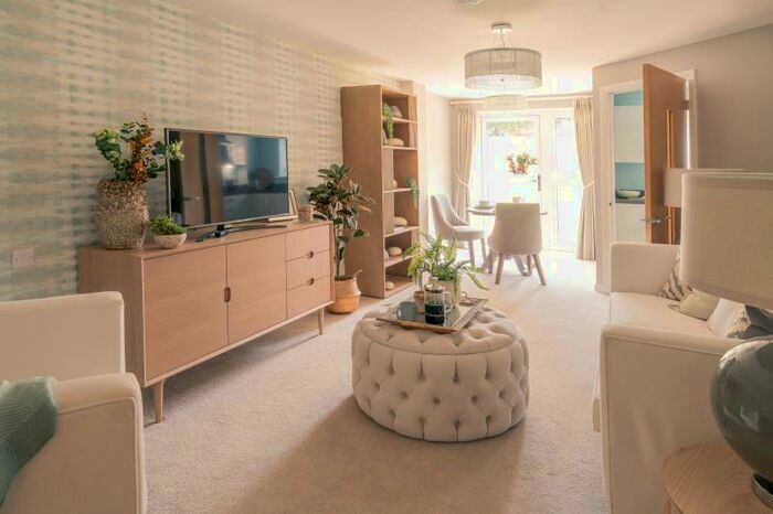 1 Bedroom Retirement Property To Rent In Burlington Gardens, Leyland, Lancashire, PR25