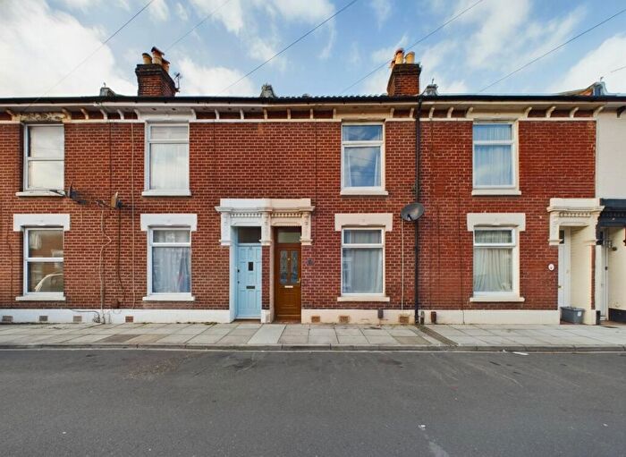 2 Bedroom Terraced House To Rent In Station Road, Portsmouth, PO3
