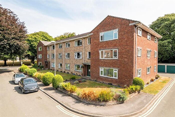 2 Bedroom Apartment For Sale In South Walks Road, Dorchester, DT1
