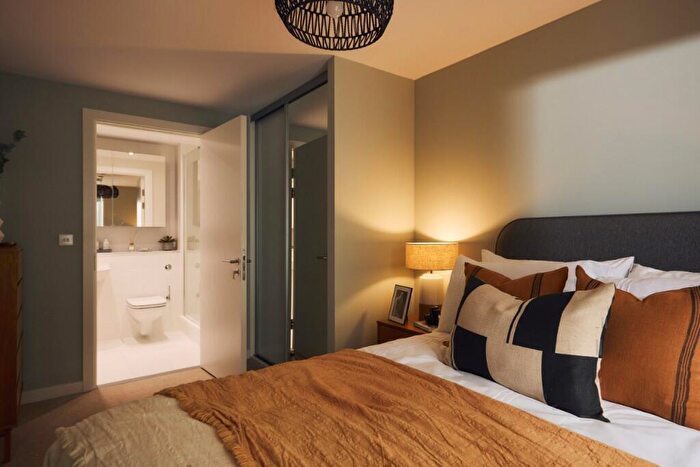 2 Bedroom Apartment To Rent In Manchester, Greater Manchester, M3