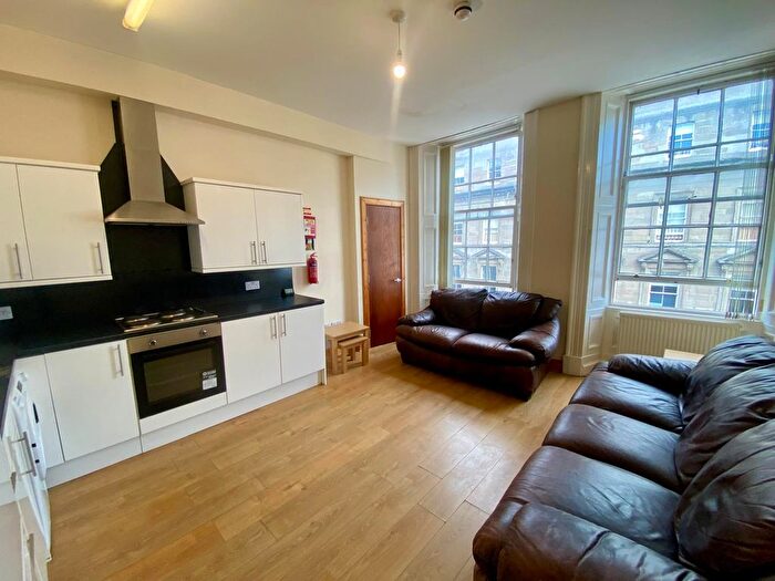 5 Bedroom Flat To Rent In Reform Street, Dundee (City Centre), DD1