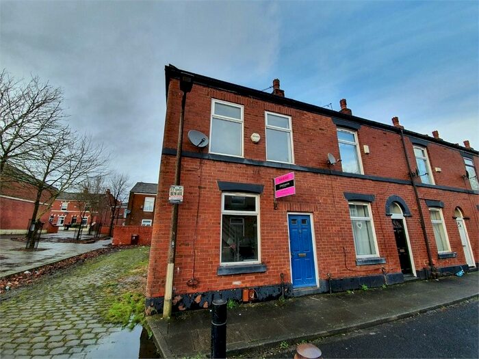 3 Bedroom End Of Terrace House To Rent In Jones Street, Radcliffe, Manchester M26