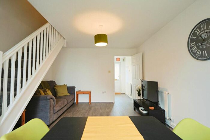 2 Bedroom Semi-Detached House To Rent In Broad Croft, Bradley Stoke, Bristol, BS32