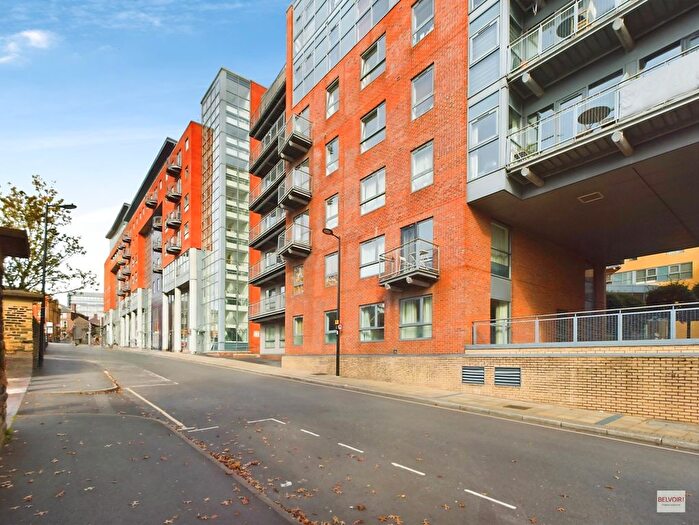 1 Bedroom Flat For Sale In West One Peak, Cavendish Street, City Centre, Sheffield, S3