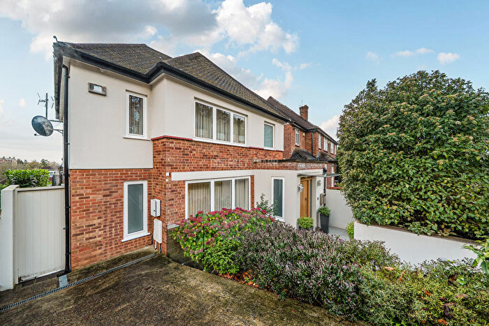 5 Bedroom Detached House For Sale In The Reddings, Mill Hill, NW7