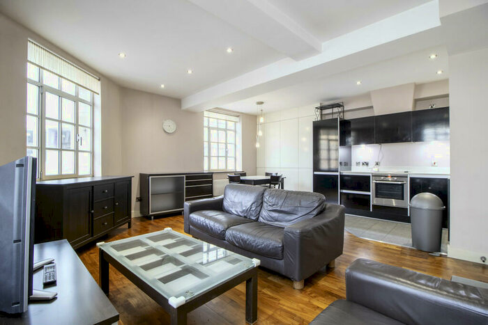 2 Bedroom Apartment To Rent In Park Row Apartments, Greek Street, Leeds City Centre, LS1