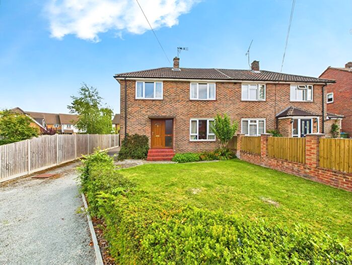 3 Bedroom Semi-Detached House For Sale In Longfield Road, Horsham, RH12