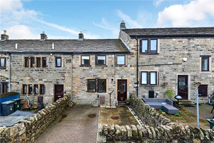 3 Bedroom Terraced House For Sale In Ashdene Court, Cullingworth, Bradford, West Yorkshire, BD13