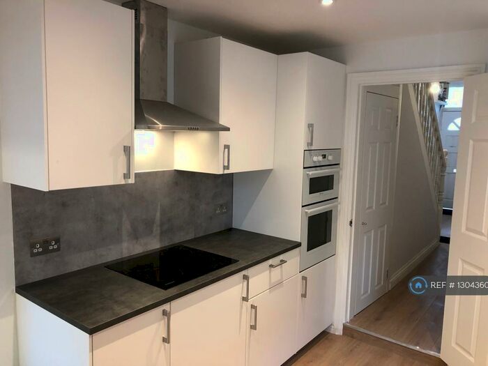 4 Bedroom Terraced House To Rent In Strone Road, London, E7