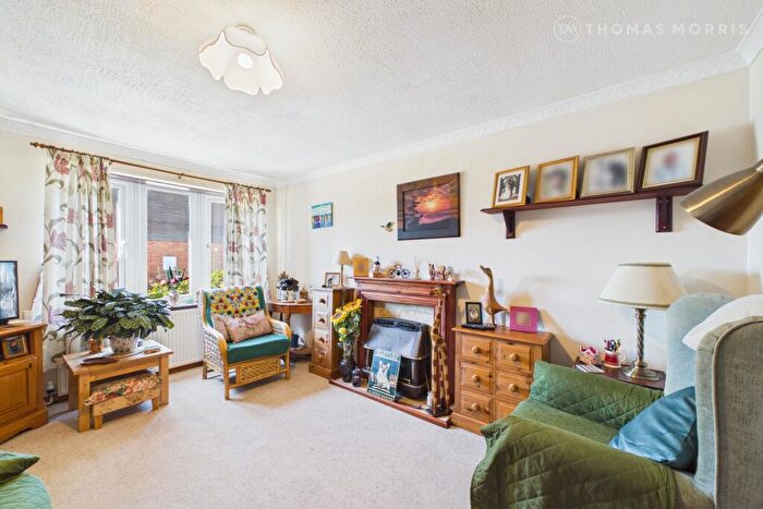 3 Bedroom Link Detached House For Sale In Grange Road, Somersham, Huntingdon, Cambridgeshire, PE28