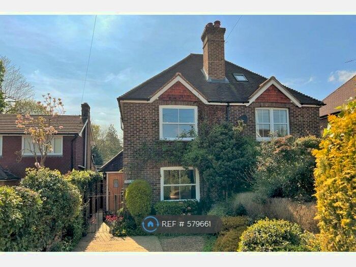 3 Bedroom Semi-Detached House To Rent In The Street, Ewhurst, Cranleigh, GU6