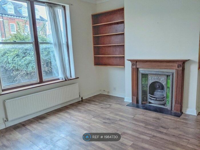 1 Bedroom Flat To Rent In Gunnersbury Lane, London, W3