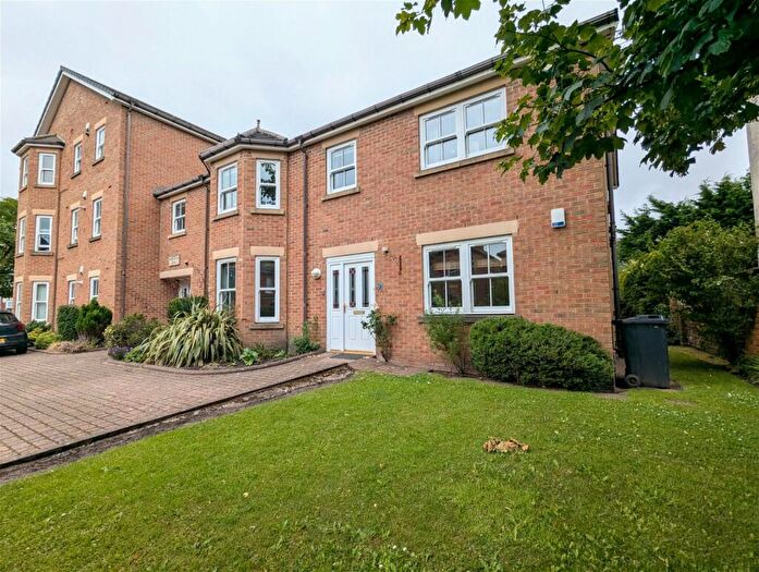 2 Bedroom Flat To Rent In Sherrington Court, Crosby Road, Birkdale, Southport, Merseyside, PR8