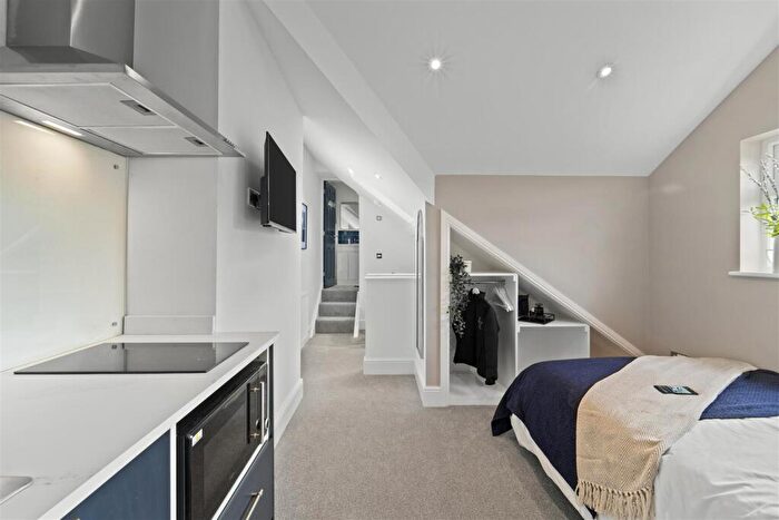 Studio To Rent In Uttoxeter New Road, Derby, DE22