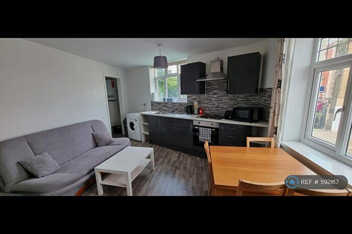 1 Bedroom Flat To Rent In Marlborough Road, Gillingham, ME7