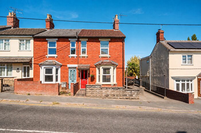 3 Bedroom End Of Terrace House For Sale In High Street, Wroughton, Swindon, SN4