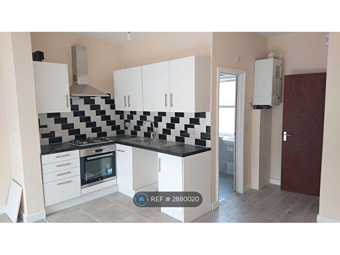 Studio To Rent In Oakley Street, Northampton, NN1