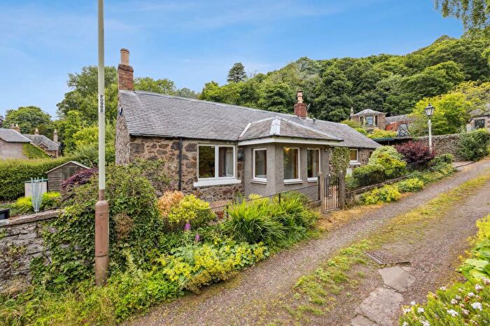 2 Bedroom Cottage For Sale In Dundee Road, Perth, PH2