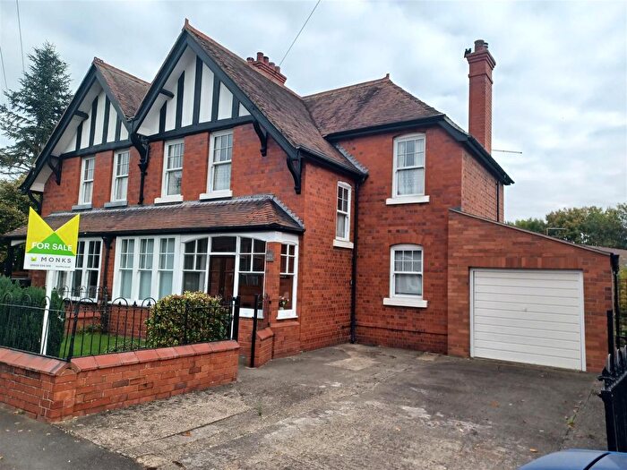 4 Bedroom Property For Sale In Mill Street, Wem, SY4