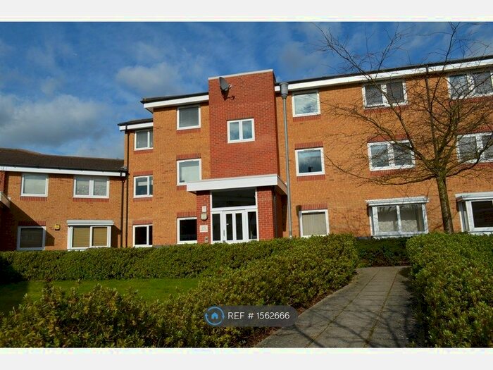 1 Bedroom Flat To Rent In Warwick Close, Hornchurch, RM11