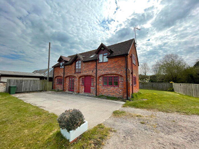 3 Bedroom Detached House To Rent In Lambourn Road, Woodspeen, Newbury, RG20