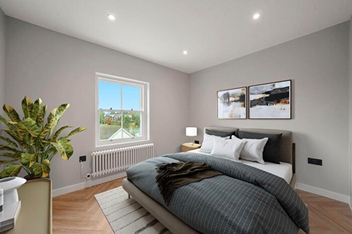 2 Bedroom Flat To Rent In Chapel Street, Diss, IP22