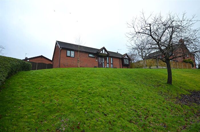 2 Bedroom Detached Bungalow For Sale In Hazelwood Close, Godley, Hyde, SK14