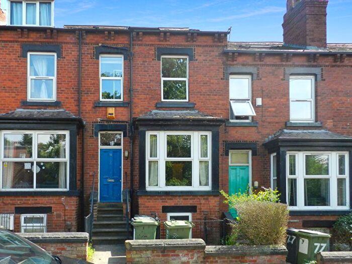7 Bedroom Terraced House For Sale In Richmond Avenue, Leeds, LS6