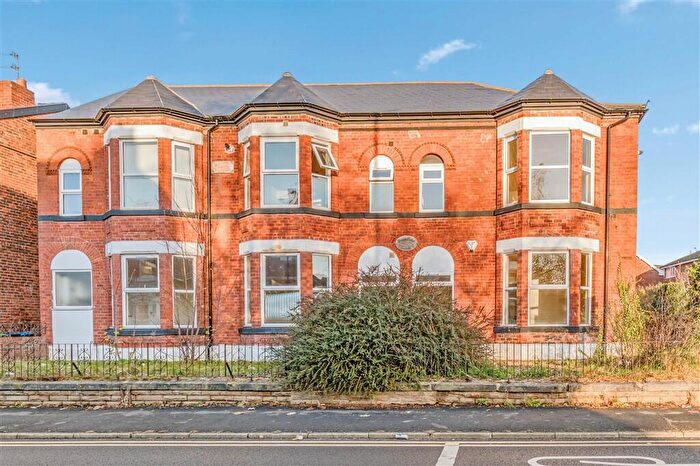 1 Bedroom Flat For Sale In Barnfield Villas, Stockport, SK2