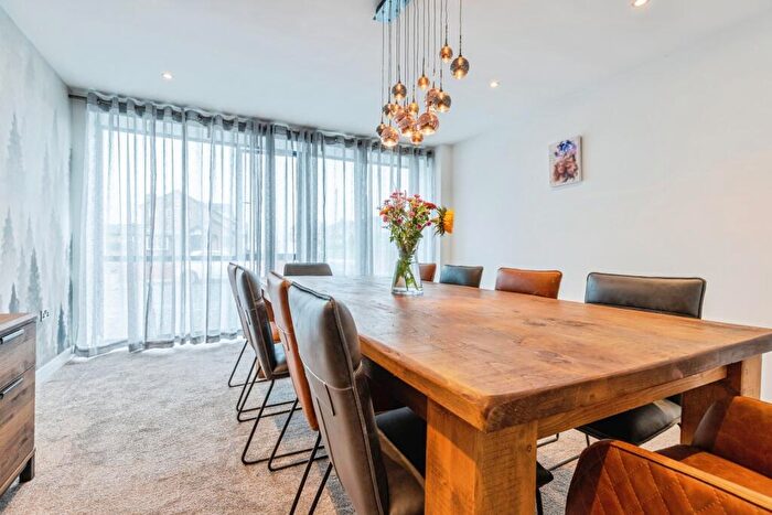 5 Bedroom Detached House For Sale In Meadow View, Radcliffe, Manchester, Greater Manchester, M26