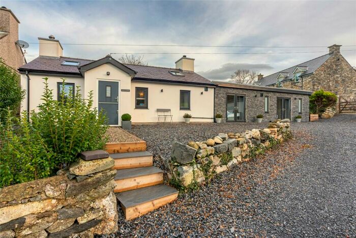 2 Bedroom Detached House For Sale In Nasareth, Caernarfon, Gwynedd, LL54