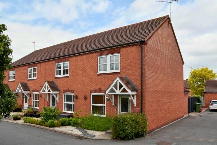 2 Bedroom End Of Terrace House To Rent In Price Close West, Warwick, CV34