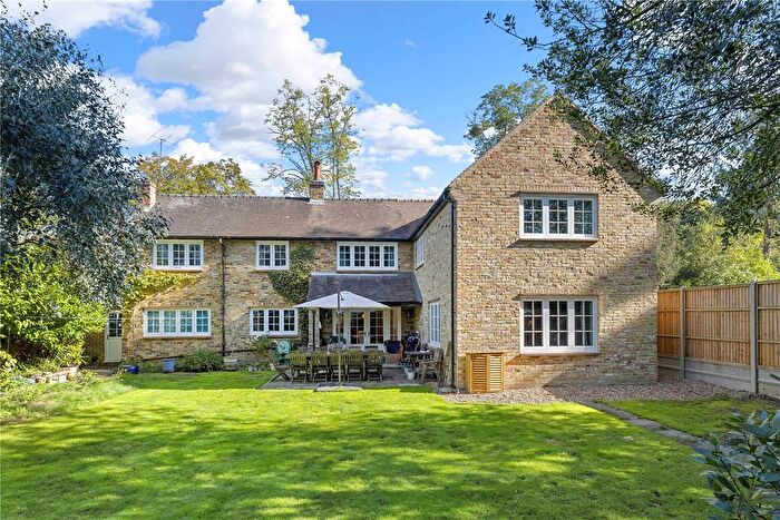 5 Bedroom Detached House For Sale In Claremont Avenue, Esher, KT10