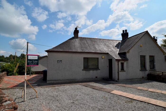 4 Bedroom Semi-Detached House For Sale In Waterside Cottages, Cargenbridge, Dumfries, DG2