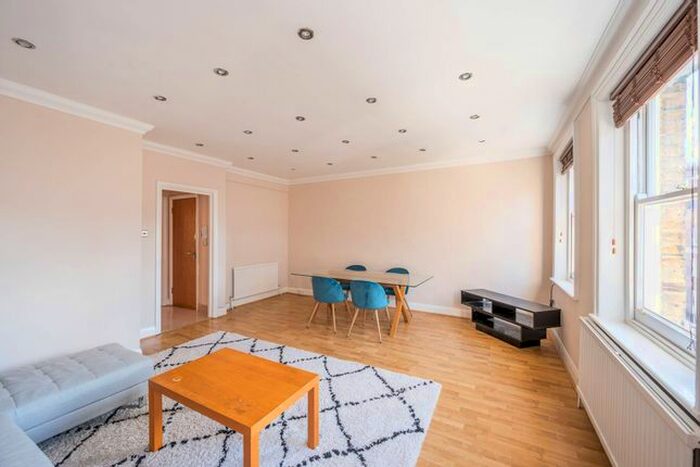 1 Bedroom Flat To Rent In Welbeck Street, Marylebone, London, W1G