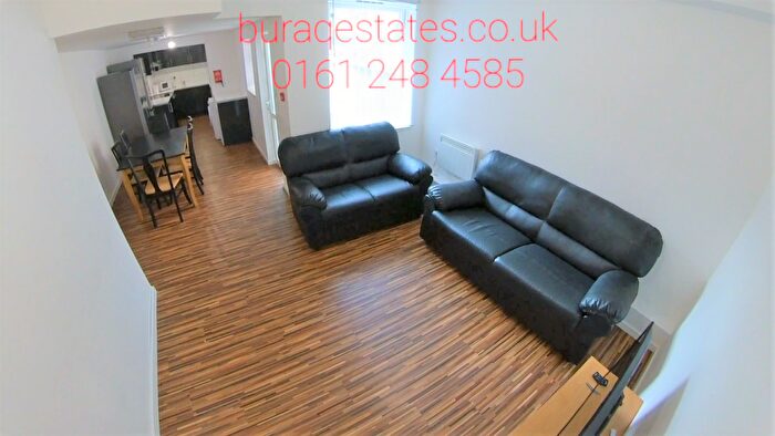 6 Bedroom Terraced House To Rent In Ossory Street, Manchester, M14