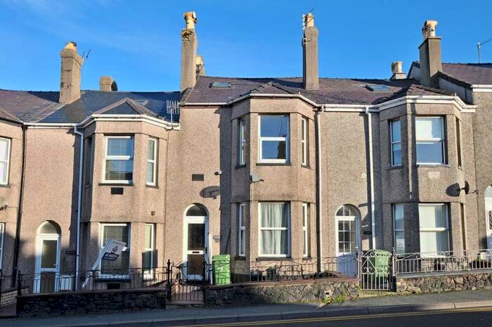 2 Bedroom Terraced House To Rent In Tithebarn Street, Caernarfon, Gwynedd, LL55