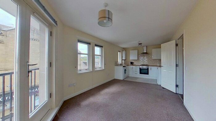 2 Bedroom Flat To Rent In Union Road, Camelon, Falkirk, FK1