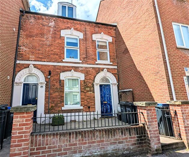 1 Bedroom Apartment For Sale In St. Edmunds Church Street, Salisbury, Wiltshire, SP1