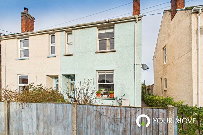 2 Bedroom Semi Detached House For Sale In Homefield Avenue, Beccles, Suffolk, NR34