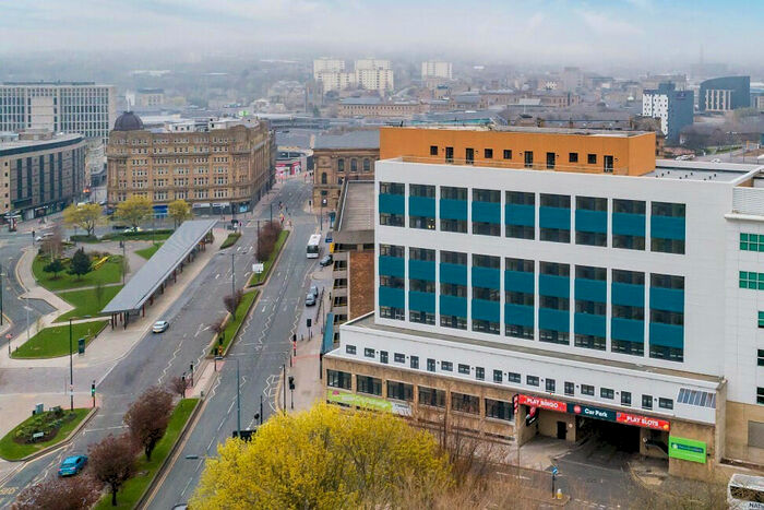 1 Bedroom Apartment For Sale In City Exchange, Bradford, West Yorkshire, BD1